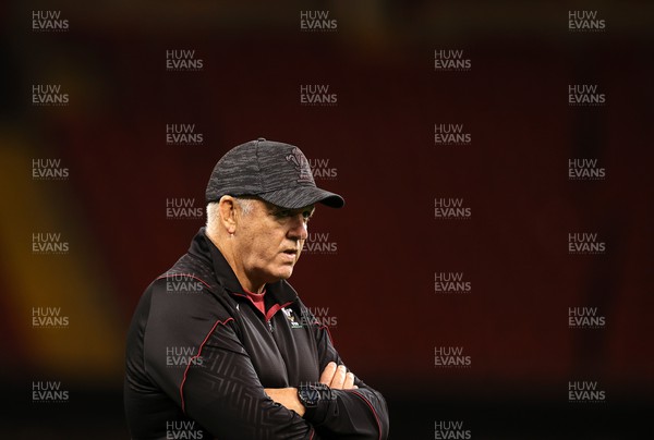 021123 - Wales Rugby Training against Dragons in the week leading to their game against the Barbarians at the Principality Stadium - Head Coach Warren Gatland during training
