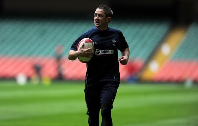 02.12.11 - Wales Rugby Training - Shane Williams during training. 