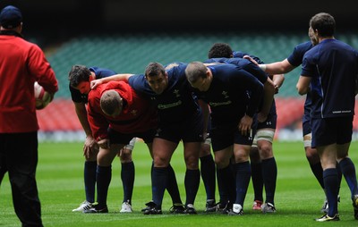 02.12.11 - Wales Rugby Training - Scott Andrews, Huw Bennett and Gethin Jenkins during training. 