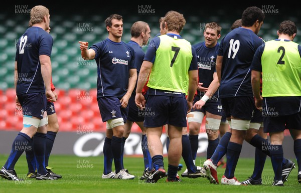 02.12.11 - Wales Rugby Training - Sam Warburton during training. 