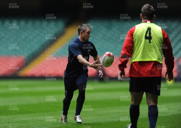 02.12.11 - Wales Rugby Training - Shane Williams during training. 