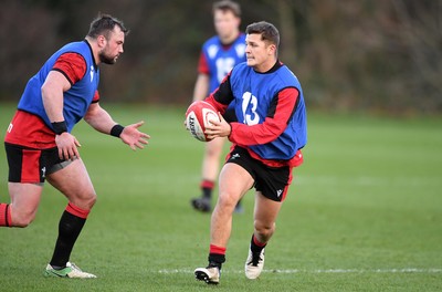 021220 - Wales Rugby Training - Callum Sheedy during training