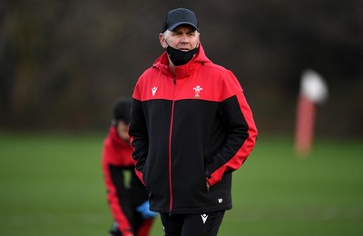021220 - Wales Rugby Training - Wayne Pivac during training