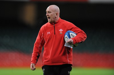 03.02.09 - Wales Rugby Training - Wales defence coach, Shaun Edwards during training. 