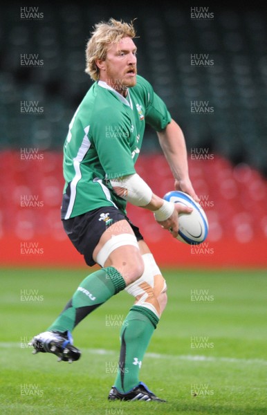 03.02.09 - Wales Rugby Training - Andy Powell in action during training. 