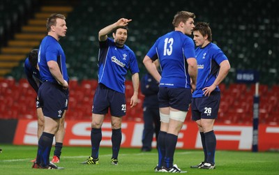 03.02.11 - Wales Rugby Captains Run - Stephen Jones during training. 