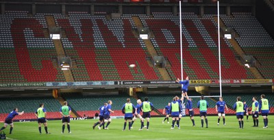 03.02.11 -Wales Captains Run, Millennium Stadium -  Wales train at the Millennium Stadium ahead of the opening Six Nations clash against England 