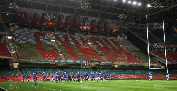03.02.11 -Wales Captains Run, Millennium Stadium -  Wales train at the Millennium Stadium ahead of the opening Six Nations clash against England 