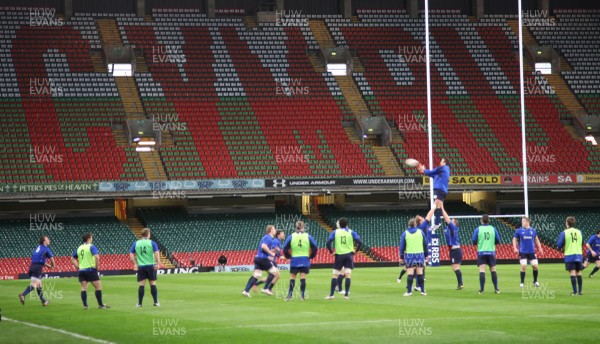 03.02.11 -Wales Captains Run, Millennium Stadium -  Wales train at the Millennium Stadium ahead of the opening Six Nations clash against England 