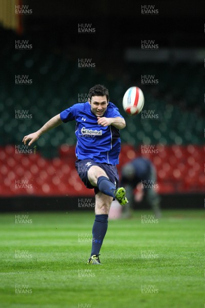 03.02.11 -Wales Captains Run, Millennium Stadium -  Wales' Stephen Jones during training session 