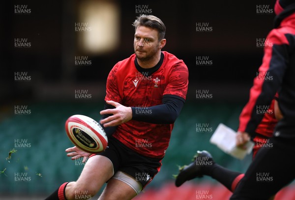 030221 - Wales Rugby Training - Dan Biggar during training
