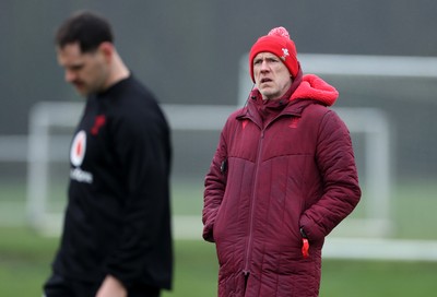 030226 - Wales Rugby Training - Steve Tandy, Head Coach during training