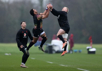 030226 - Wales Rugby Training - Gabriel Hamer-Webb and Blair Murray during training