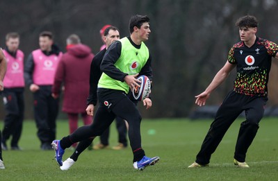 030226 - Wales Rugby Training - Louis Rees-Zammit during training