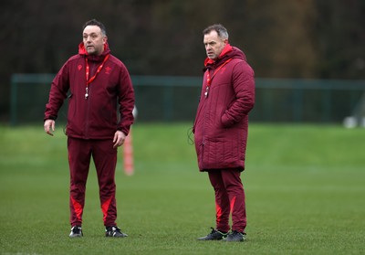 030226 - Wales Rugby Training - Matt Sherratt, Attack Coach and Danny Wilson, Assistant Coach during training