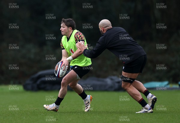 030226 - Wales Rugby Training - Dan Edwards during training