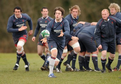 03.03.08 - Wales Rugby Training - Ryan Jones in action during training 