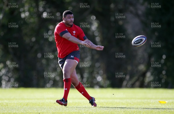 030320 - Wales Rugby Training - Leon Brown during training