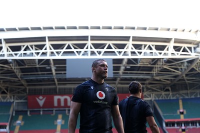 030325 - Wales Rugby Training at the Principality Stadium at the start of the week leading up to their 6 Nations game against Scotland - Will Rowlands during training