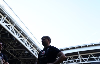 030325 - Wales Rugby Training at the Principality Stadium at the start of the week leading up to their 6 Nations game against Scotland - Aaron Wainwright during training