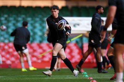 030325 - Wales Rugby Training at the Principality Stadium at the start of the week leading up to their 6 Nations game against Scotland - Tom Rogers during training