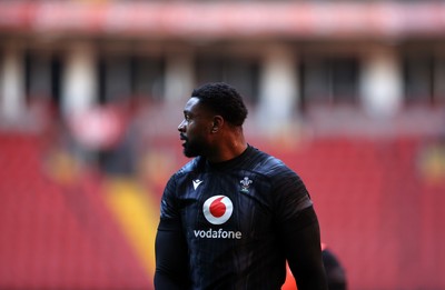 030325 - Wales Rugby Training at the Principality Stadium at the start of the week leading up to their 6 Nations game against Scotland - Christ Tshiunza during training