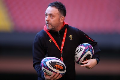 030325 - Wales Rugby Training at the Principality Stadium at the start of the week leading up to their 6 Nations game against Scotland - Matt Sherratt, Head Coach during training