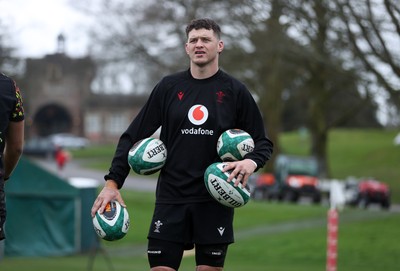030326 - Wales Rugby Training ahead of their 6 Nations game against Ireland this week - James Botham during training