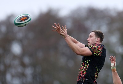 030326 - Wales Rugby Training ahead of their 6 Nations game against Ireland this week - Ben Carter during training