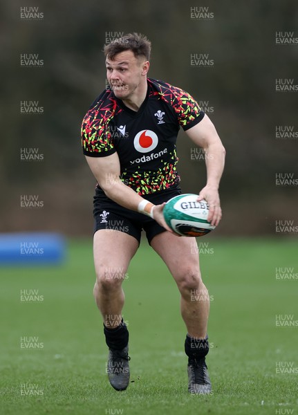 030326 - Wales Rugby Training ahead of their 6 Nations game against Ireland this week - Jarrod Evans during training
