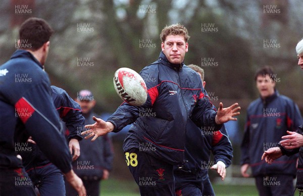 030398 - Wales Rugby Training -  Andy Moore passes during training 