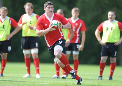 03.06.10 - Wales Rugby Training - Rob McCusker in action during training. 
