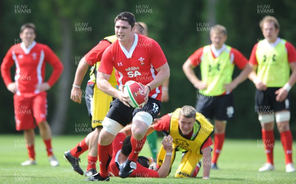 03.06.10 - Wales Rugby Training - Rob McCusker in action during training. 