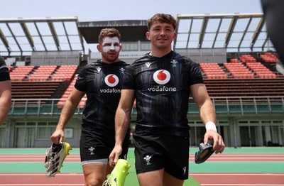 030725 - Wales Rugby Training ahead of their game against Japan on Saturday - Elliot Dee and Dan Edwards
