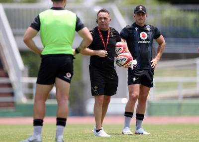 030725 - Wales Rugby Training ahead of their game against Japan on Saturday - Matt Sherratt, Head Coach during training