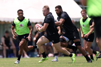 030725 - Wales Rugby Training ahead of their game against Japan on Saturday - Sam Costelow during training