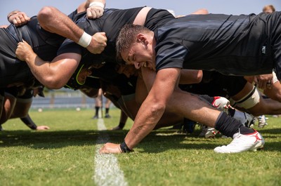 030725 - Wales Rugby Training ahead of their game against Japan on Saturday - Alex Mann during training