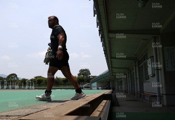 030725 - Wales Rugby Training ahead of their game against Japan on Saturday - Liam Belcher during training