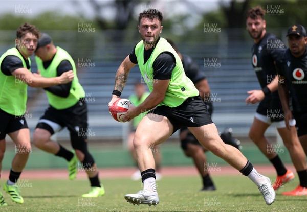 030725 - Wales Rugby Training ahead of their game against Japan on Saturday - Joe Roberts during training