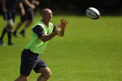 03.08.07 - Wales Rugby Training - Gareth Thomas during training 