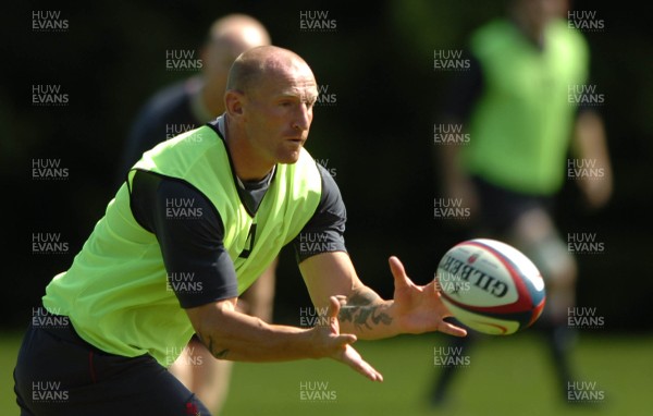 03.08.07 - Wales Rugby Training - Gareth Thomas during training 