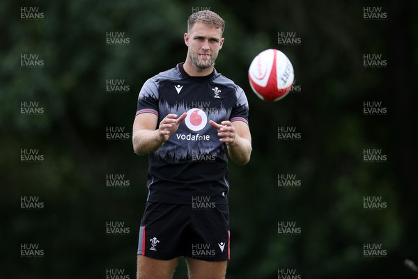 030823 - Wales Rugby Press Conference ahead of their Rugby World Cup warm up game against England - Max Llewellyn during training