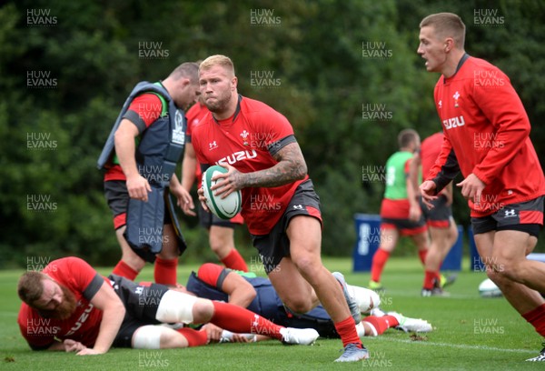 030919 - Wales Rugby Training - Ross Moriarty during training