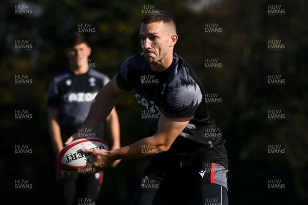 031122 - Wales Rugby Training - George North during training