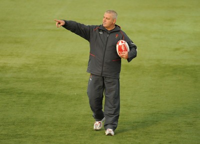 04.02.08 - Wales Rugby Training - Wales Coach, Warren Gatland makes a point during training 