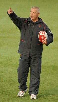 04.02.08 - Wales Rugby Training - Wales Coach, Warren Gatland makes a point during training 