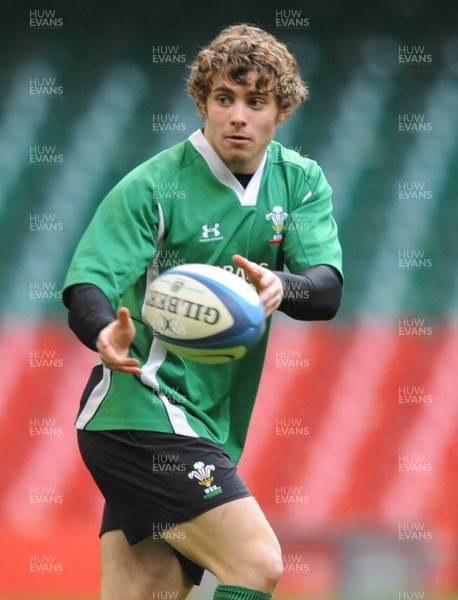 04.02.09 - Wales Rugby Training - Lee Halfpenny at a training session ahead of his sides Six Nations match against Scotland 