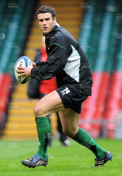 04.02.09 - Wales Rugby Training - Jamie Roberts in action during training. 
