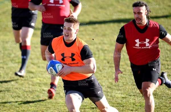 040219 - Wales Rugby Training - Jonathan Davies during training
