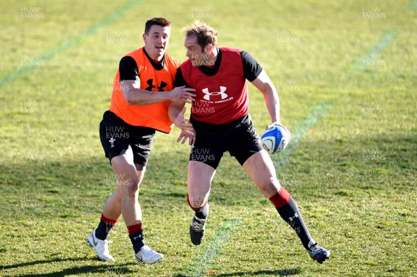 040219 - Wales Rugby Training - Alun Wyn Jones during training